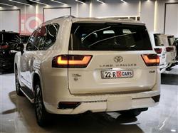 تويوتا لاندكروزر